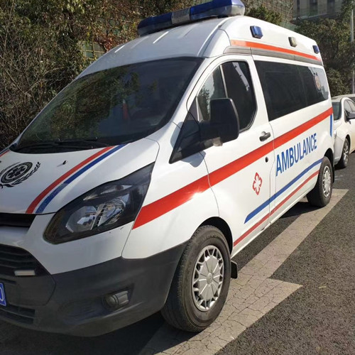 港南品质救护车出租,为您的健康出行负责