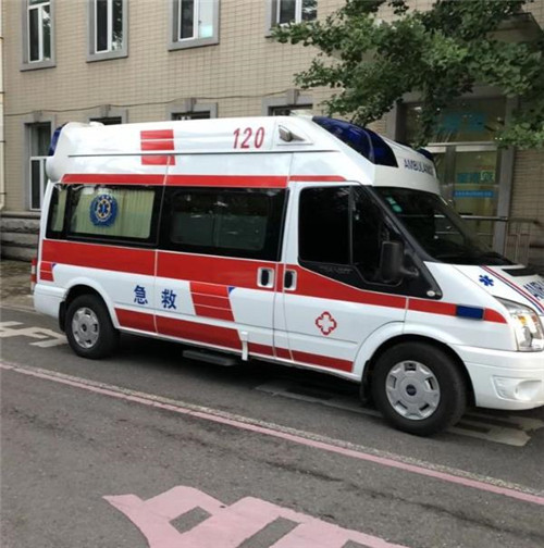 港南选择我们的救护车出租,开启安心转院之旅